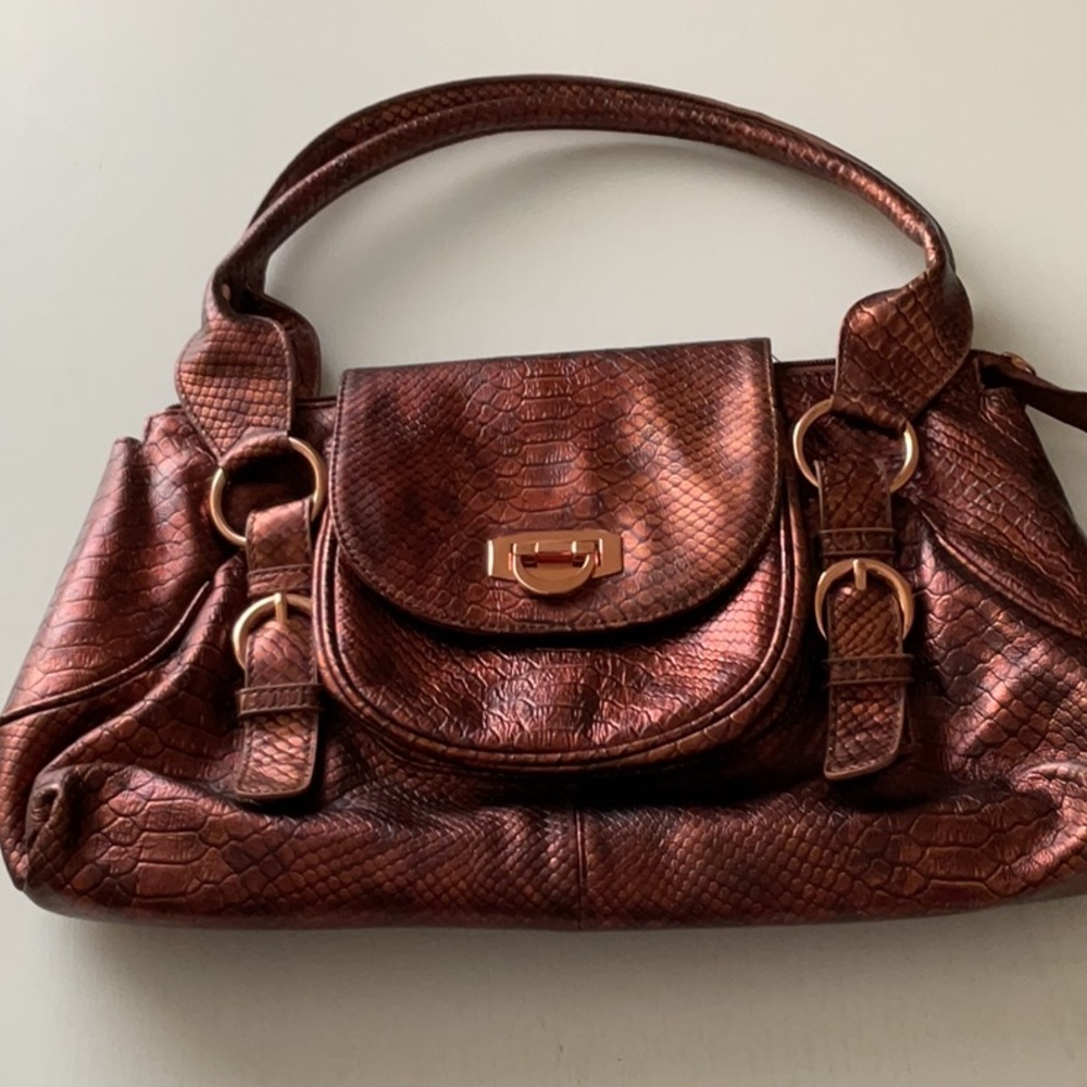Charlie Lapson Shoulderbag